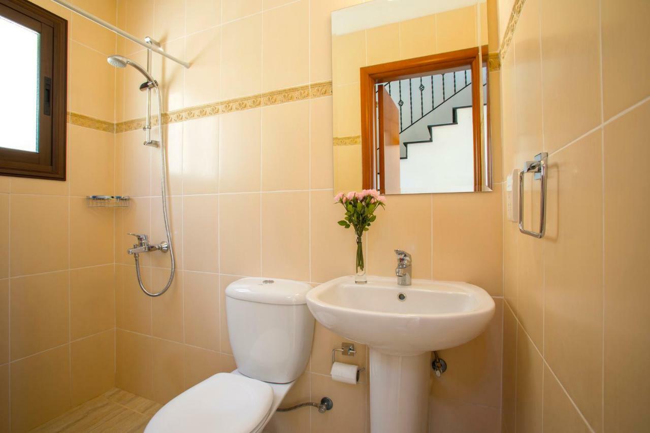 Villa Blue Jadeite Peyia Exterior foto